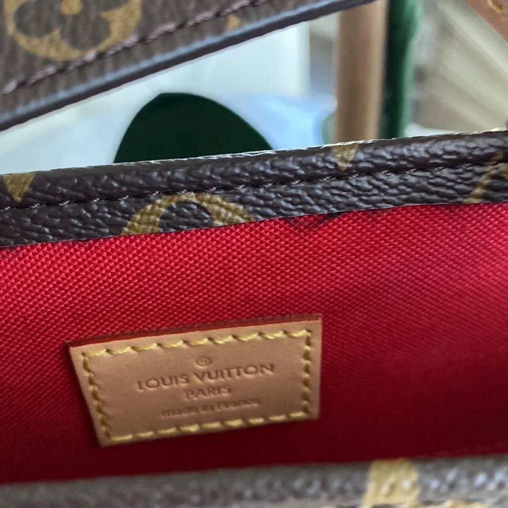 😍LOUIS VUITTON Monogram Sac Plat PM M45848 w/ Dust Bag, Box & Receipt! - Picture 5 of 12